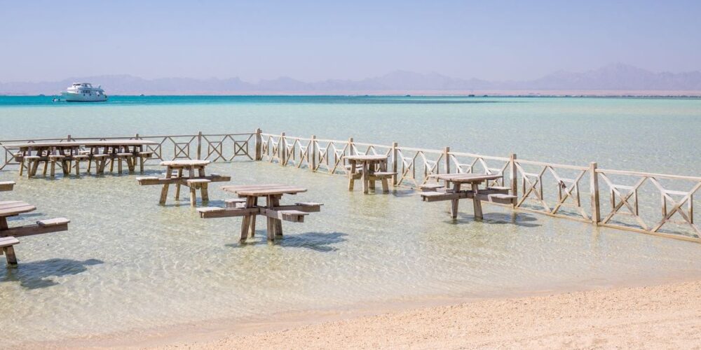 Hurghada: Orange Bay, Snorkeling, Watersports, Lunch & Drinks - Image 9
