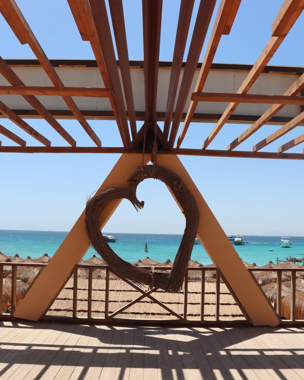 New Eden Island VIP , Snorkeling , lunch , transportation - Image 12